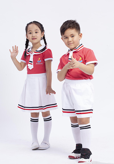 学生服